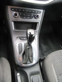 Car image 33