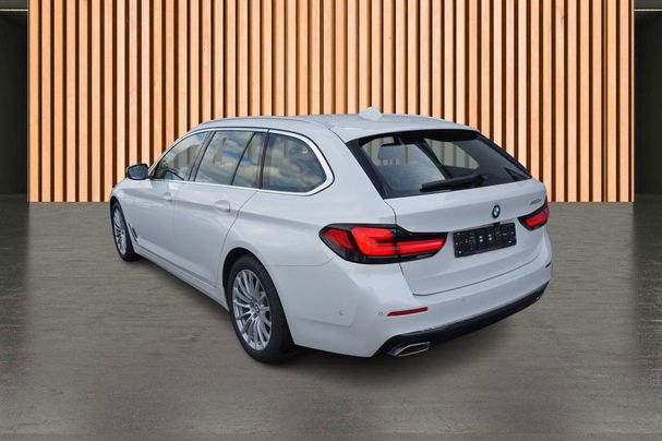 BMW 520d Touring 140 kW image number 8