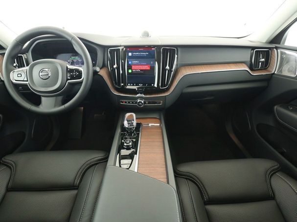 Volvo XC60 AWD B5 173 kW image number 6