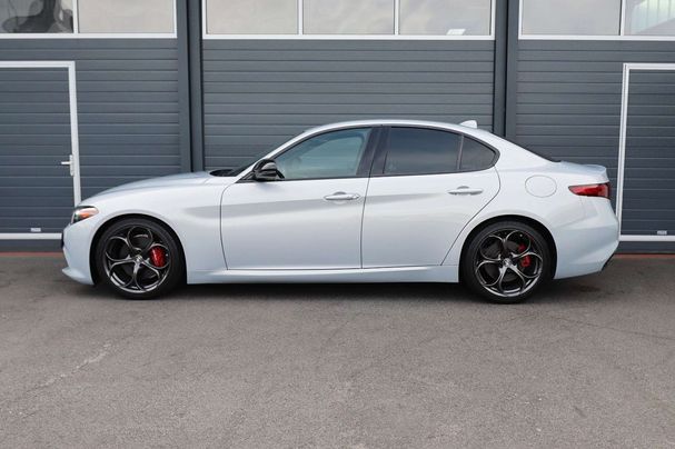 Alfa Romeo Giulia 2.0 TI 206 kW image number 5