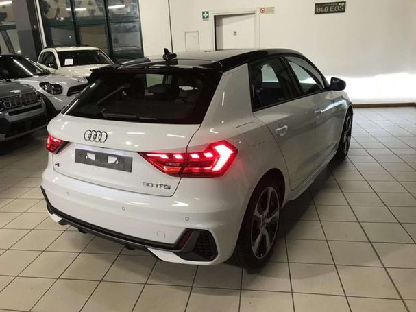 Audi A1 1.0 TFSI S-line Sportback 81 kW image number 3