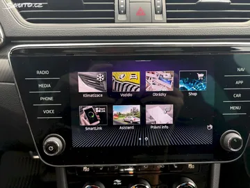 Car image 34