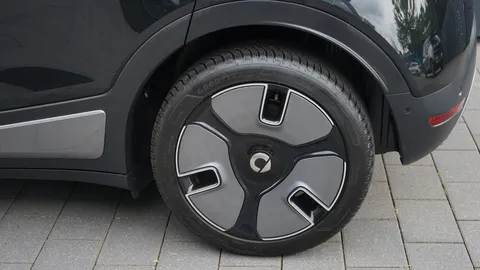 Car image 49