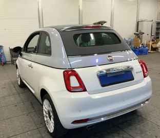 Car image 5