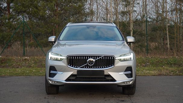 Volvo XC60 B4 Plus 145 kW image number 9