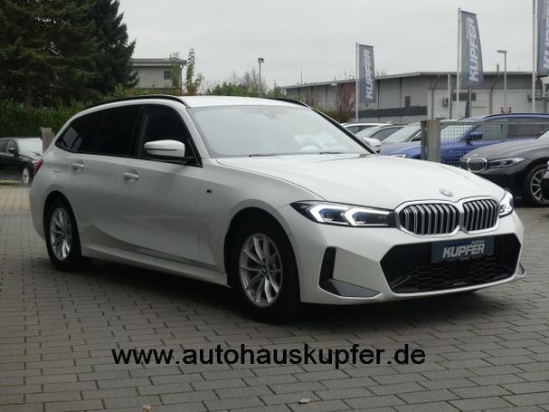 BMW 320i Touring 135 kW image number 2