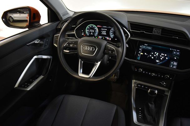 Audi Q3 45 TFSIe S tronic 180 kW image number 32