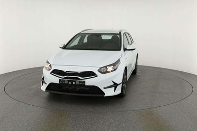 Car image 26