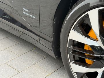 Car image 33