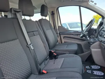 Car image 28