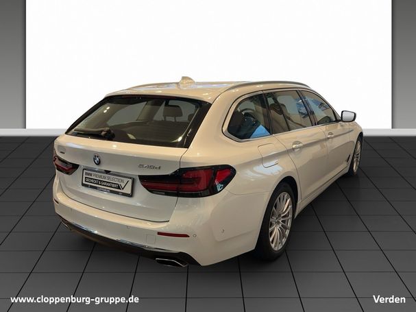 BMW 540d Touring xDrive 250 kW image number 2