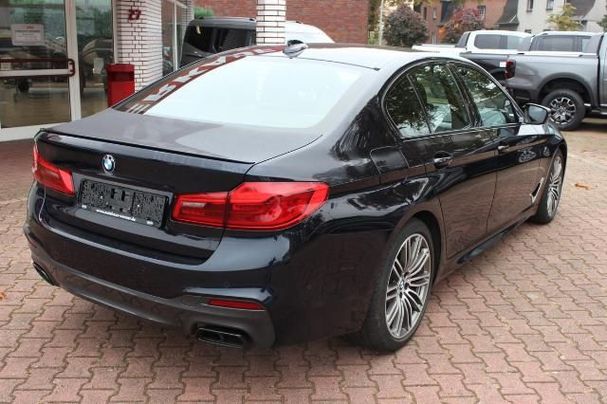 BMW 550i xDrive 390 kW image number 4