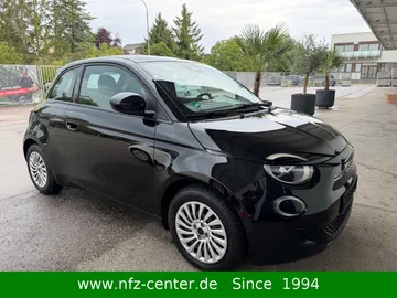Car image 30