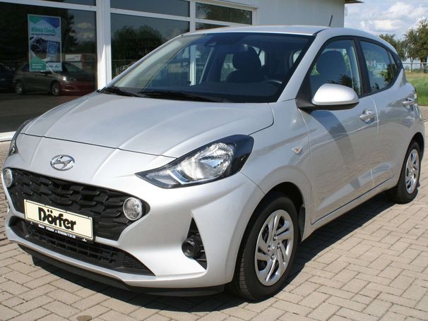 Hyundai i10 blue Select 49 kW image number 1