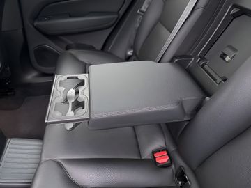 Car image 44