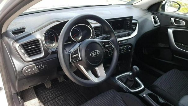 Kia Ceed 1.0 T-GDi 88 kW image number 11