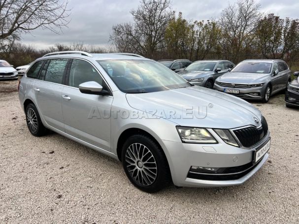 Skoda Octavia Combi 2.0 TDI 4x4 DSG Style 110 kW image number 10