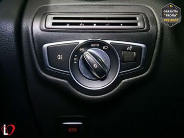 Car image 40