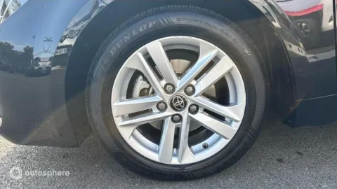 Car image 20