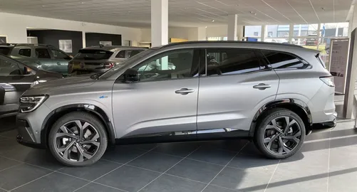 Car image 2