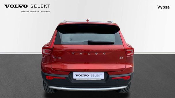 Volvo XC40 B3 Core 120 kW image number 4