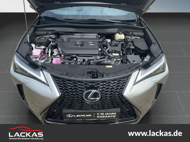 Lexus UX 300h 146 kW image number 18