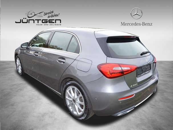 Mercedes-Benz A 220 140 kW image number 4