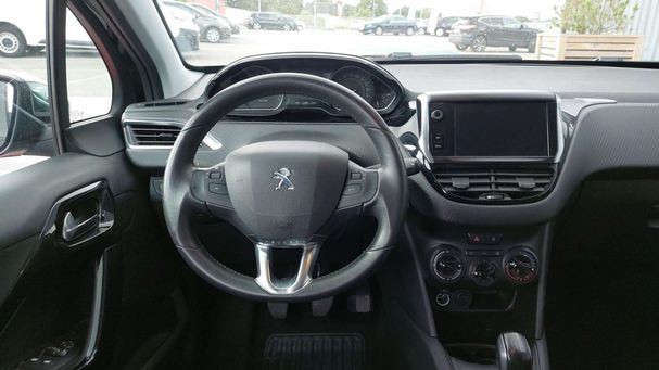 Peugeot 208 PureTech 82 Signature 60 kW image number 11