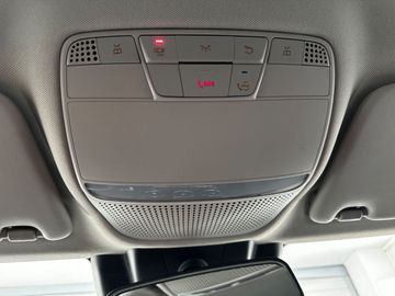 Car image 36