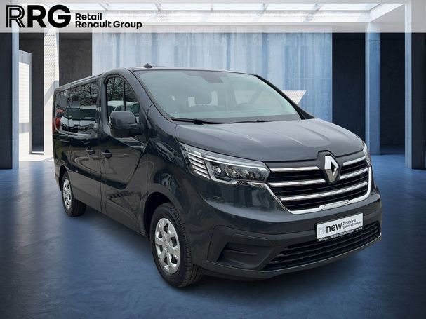 Renault Trafic Blue dCi 150 110 kW image number 2