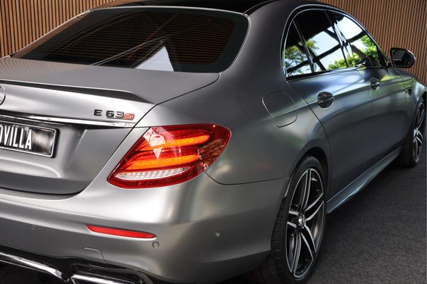 Mercedes-Benz E 63 AMG S 450 kW image number 34