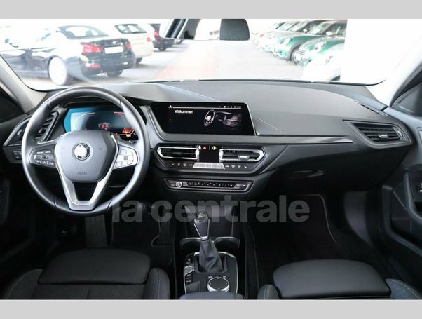 BMW 118i 100 kW image number 6