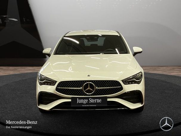 Mercedes-Benz CLA 250 Shooting Brake e 160 kW image number 3