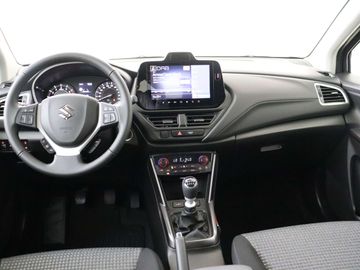 Car image 30