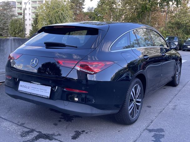 Mercedes-Benz CLA 250 Shooting Brake 160 kW image number 2