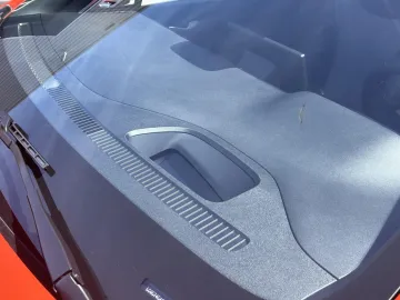 Car image 35