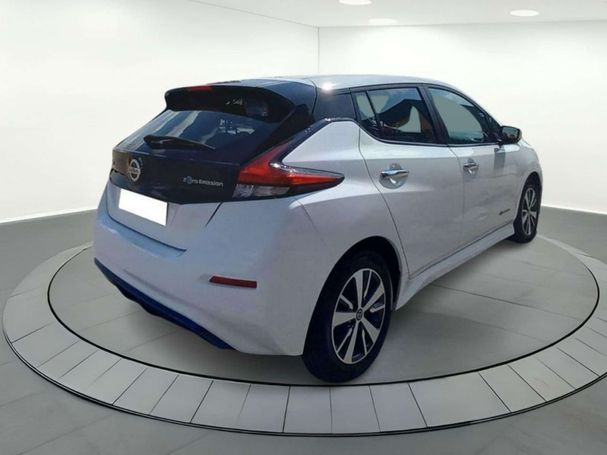 Nissan Leaf 40 kWh Acenta 110 kW image number 2