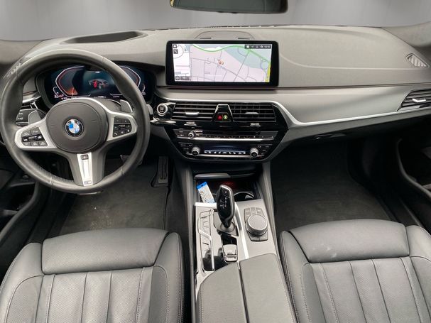 BMW 520d Touring 140 kW image number 10