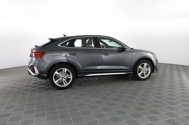 Audi Q3 40 TDI quattro S tronic S-line 140 kW image number 3