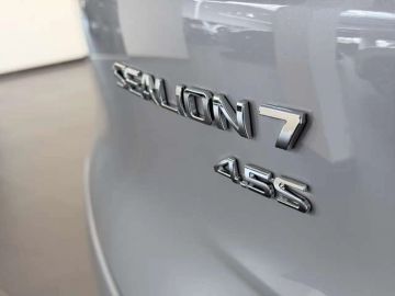 Car image 38