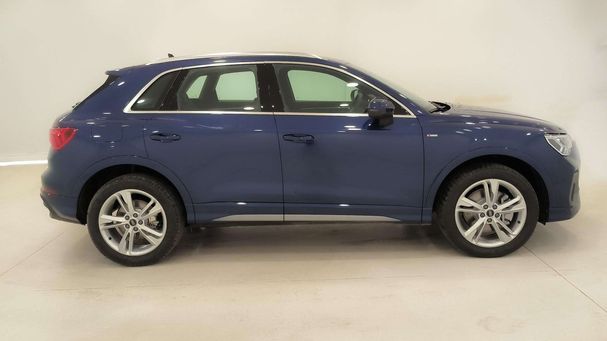 Audi Q3 45 TFSIe S tronic S-line 180 kW image number 7