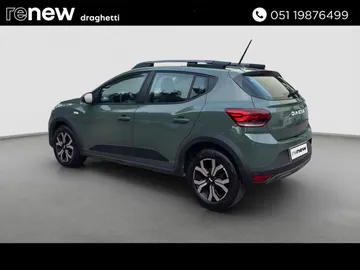 Car image 2