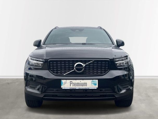 Volvo XC40 R Recharge T4 Design 155 kW image number 3