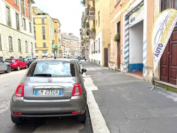 Car image 5