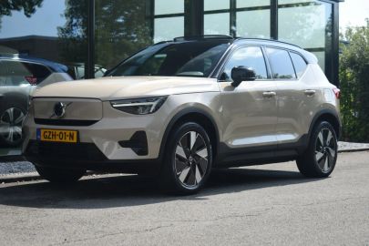 Car image 36