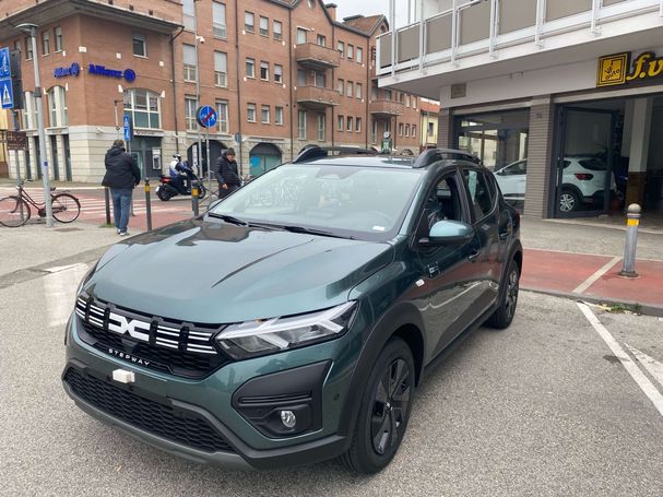 Dacia Sandero Stepway TCe 100 74 kW image number 1