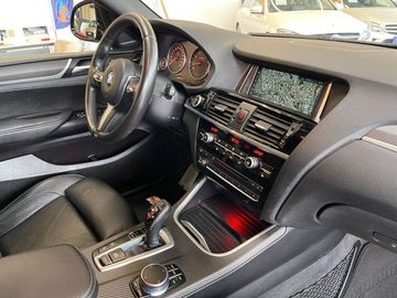 Car image 37