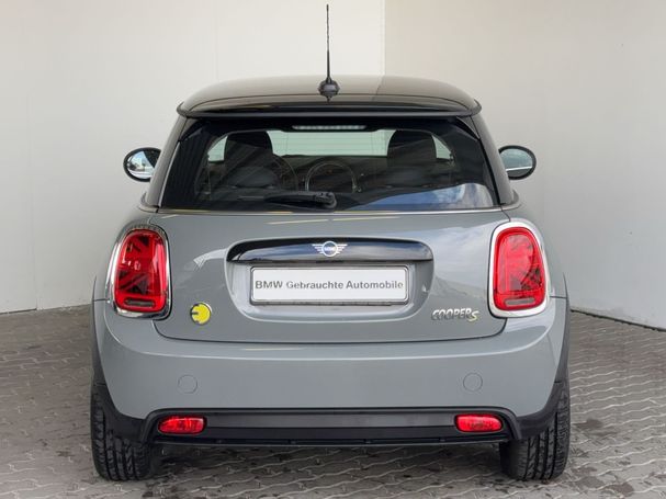 Mini Cooper SE Mini 135 kW image number 4