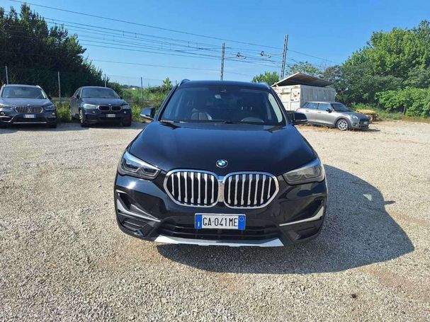 BMW X1 xDrive18d xLine 110 kW image number 6