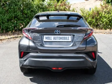 Car image 5
